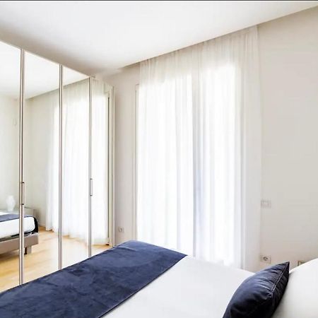 Luxury Apartment Milan Central ภายนอก รูปภาพ
