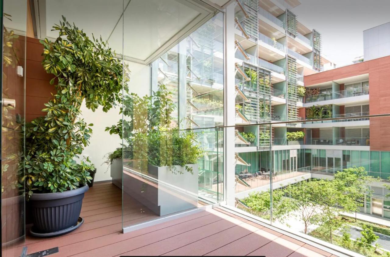 Luxury Apartment Milan Central ภายนอก รูปภาพ