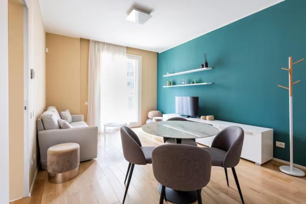 Luxury Apartment Milan Central ภายนอก รูปภาพ